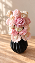 Bouquet de fondants parfumés avec vase sculptural